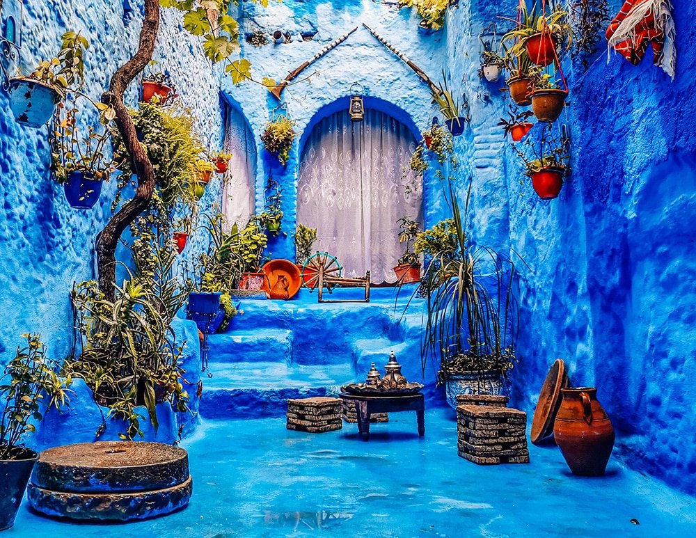 Explore Chefchaouen, Morocco’s enchanting Blue City. Wander its painted streets, enjoy mountain views, and discover local crafts.